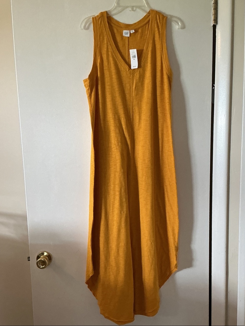 GAP women’s XS Sleeveless V-Neck Cotton Maxi Dress in Mustard yellow gold NWT